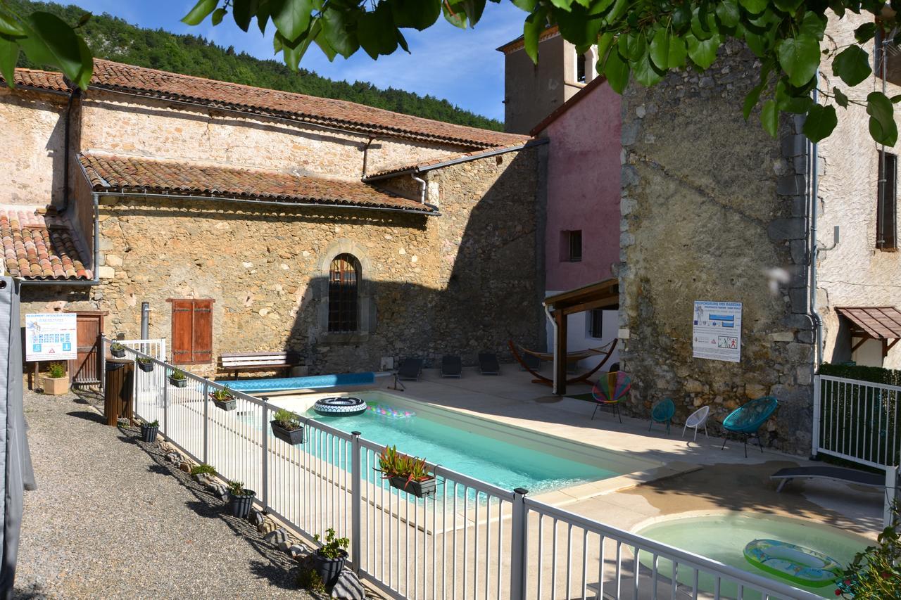 Camping La Mare Aux Fees Hotel Roquefeuil Buitenkant foto