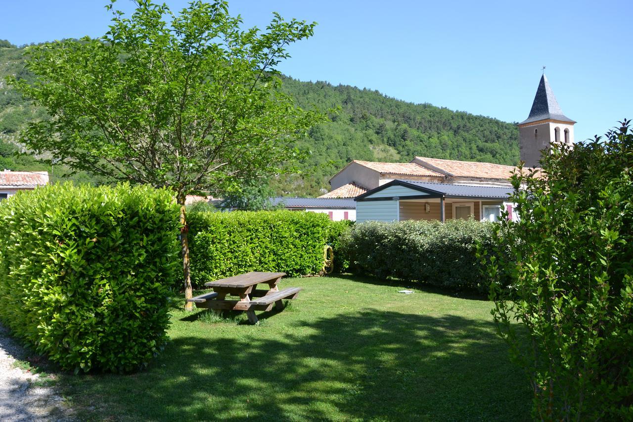 Camping La Mare Aux Fees Hotel Roquefeuil Buitenkant foto
