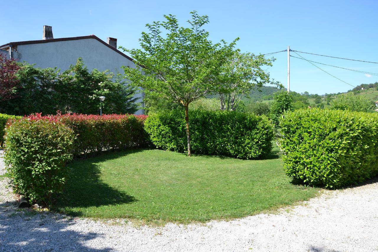 Camping La Mare Aux Fees Hotel Roquefeuil Buitenkant foto