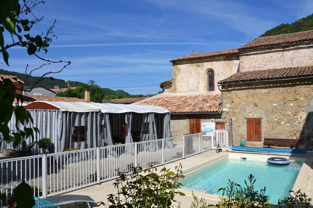 Camping La Mare Aux Fees Hotel Roquefeuil Buitenkant foto