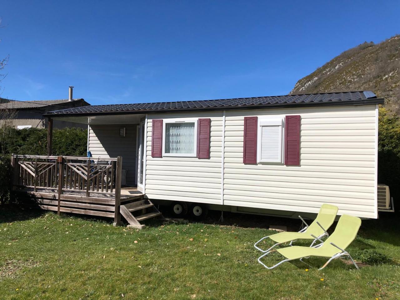 Camping La Mare Aux Fees Hotel Roquefeuil Buitenkant foto